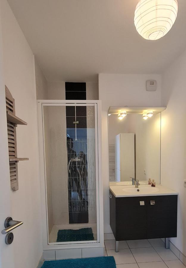 Appartement Devant La Plage Avec Piscine Concarneau Exterior foto
